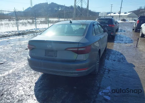 2020 Volkswagen Jetta 1.4T R-Line/1.4T S/1.4T Se from USA, damaged, VIN 3VWCB7BU0LM032025